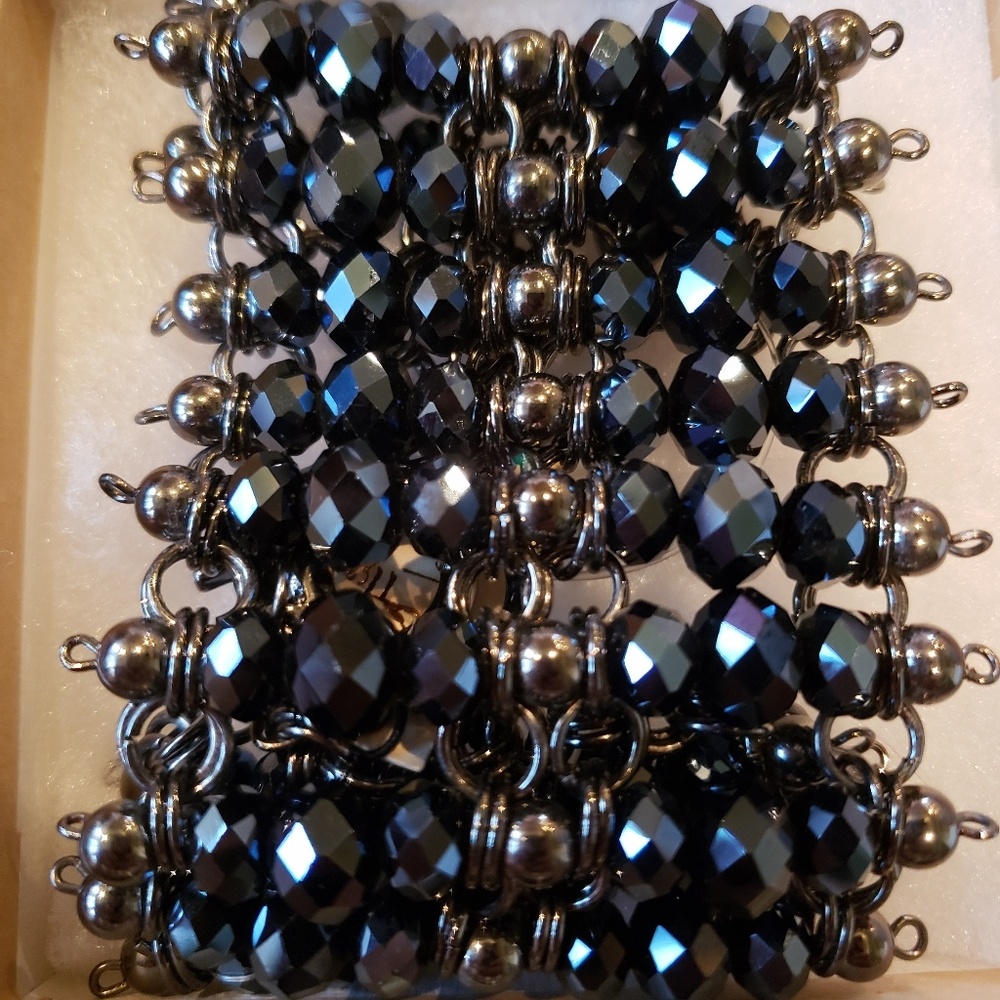 Black Irredecent Crystal bracelet